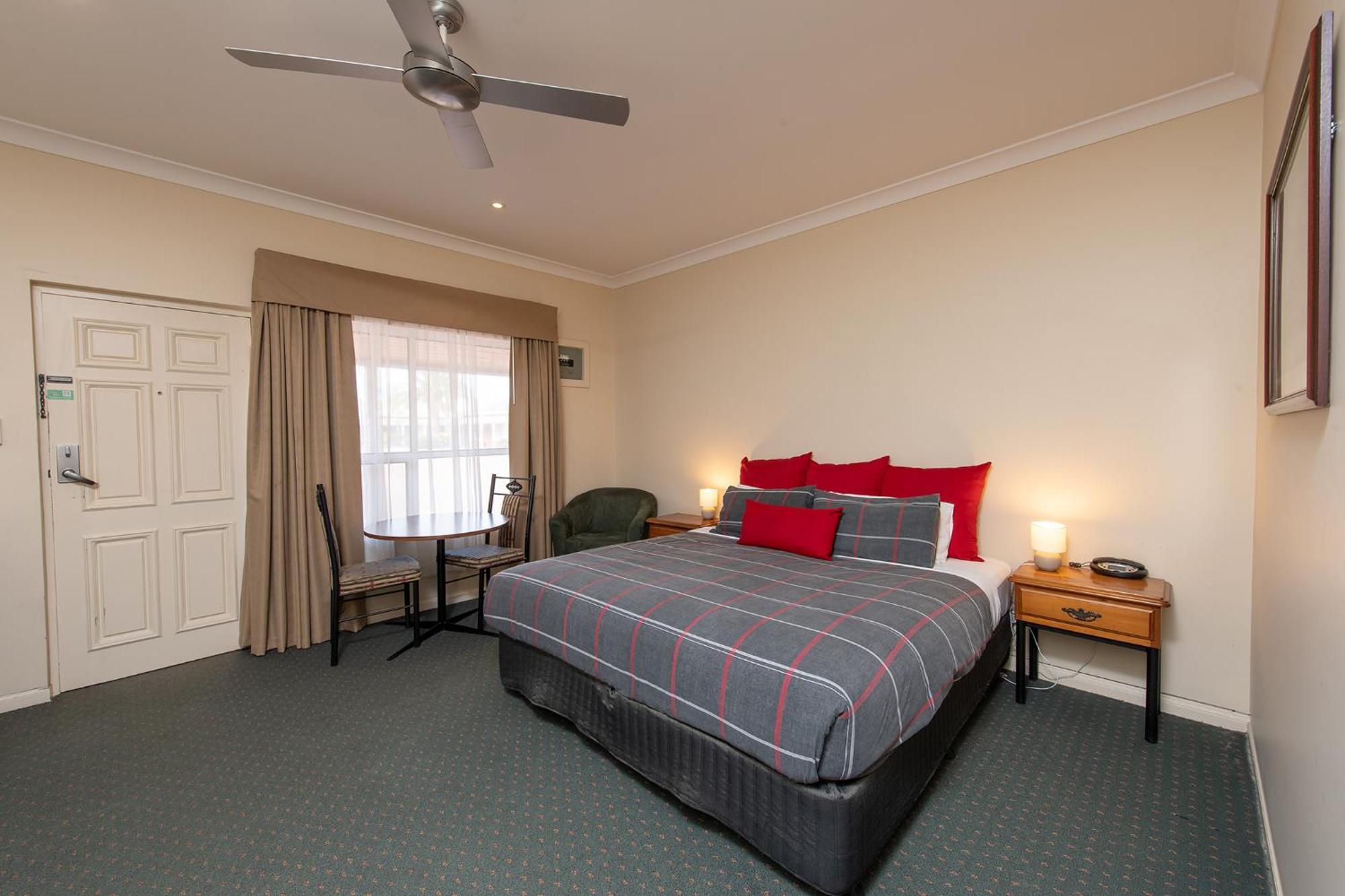 Breakfree Port Pirie Motell Rum bild